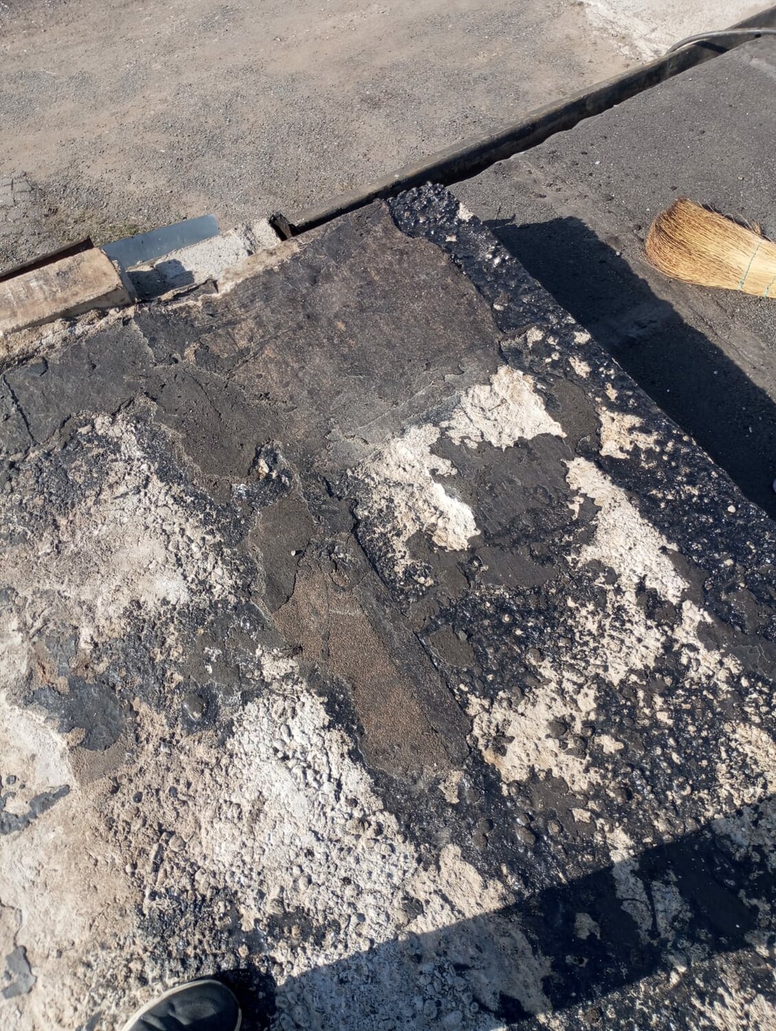 асфальт, дорога покрытая асфальтом, асфальт дорога, дорога на, некачественный асфальт