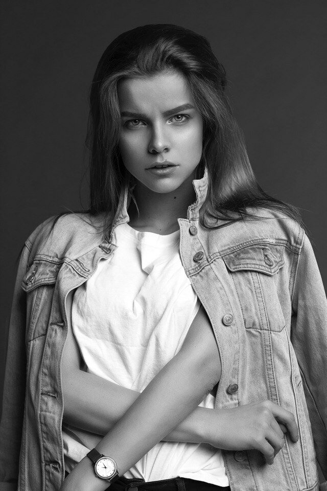 Пин от пользователя Виктория Бердниченко на доске Позы моделей Позы моделей, Сту