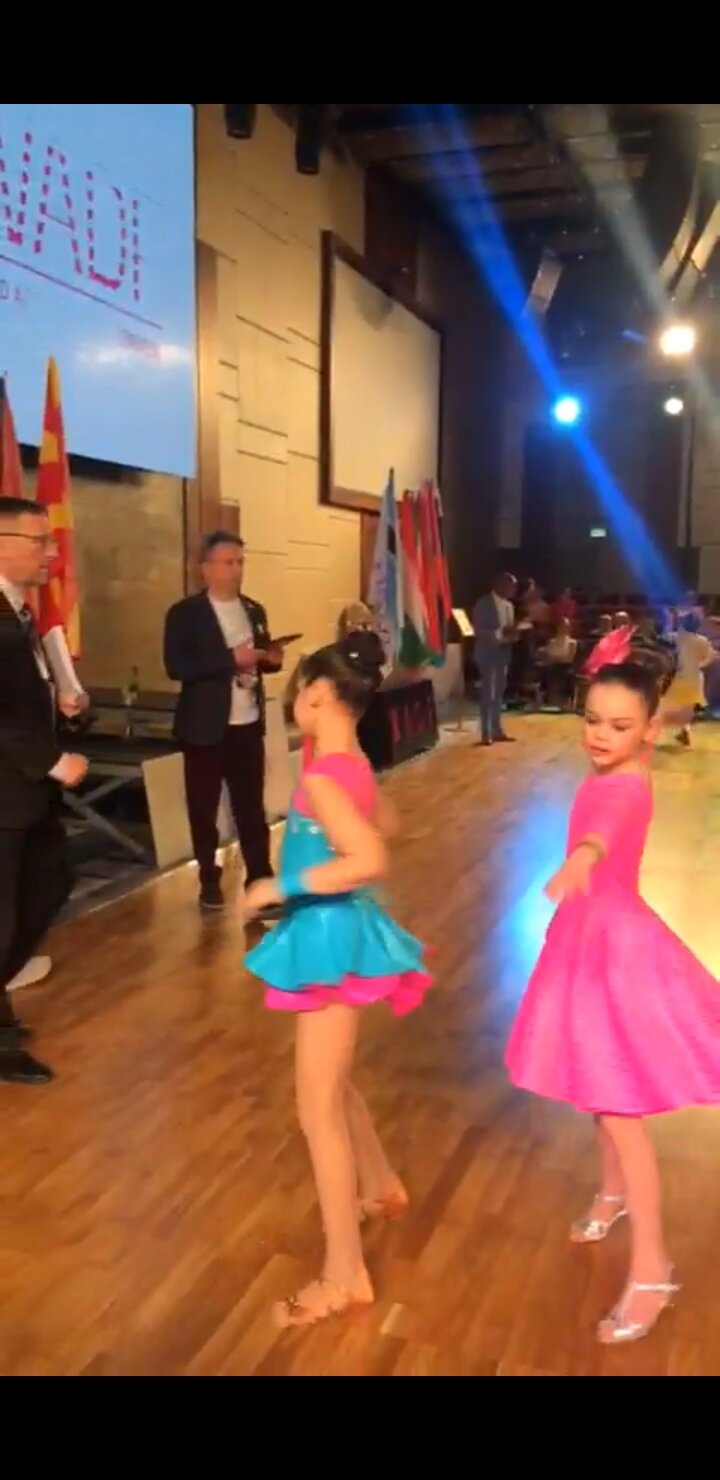 бальные танцы, ча-ча-ча танец дети соло, бальные танцы малыши соло, софия мошук бальные танцы, н4 бальные танцы