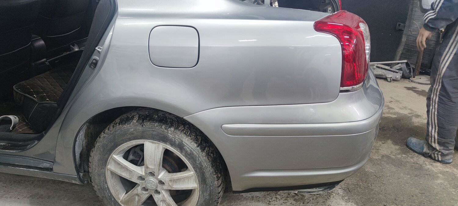 toyota avensis, toyota avensis 2 2003-2008, тойота авенсис хэтчбек 2006, toyota avensis 2, toyota avensis 2004