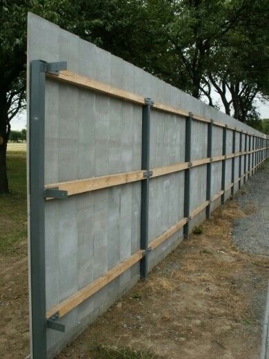 бетонный забор монолит, сборный забор из бетонных панелей, забор из плит бетонных, забор из бетонных панелей, бетонные заборы