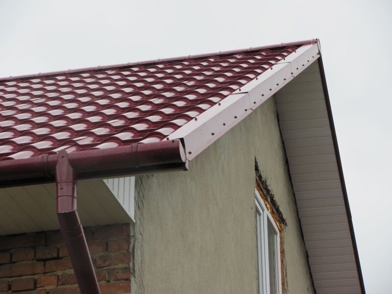 торцевая планка сегментная для металлочерепицы, торцевая планка для металлочерепицы, карнизная планка металлочерепица, ветровая планка для металлочерепицы, торцевая планка металлочерепица