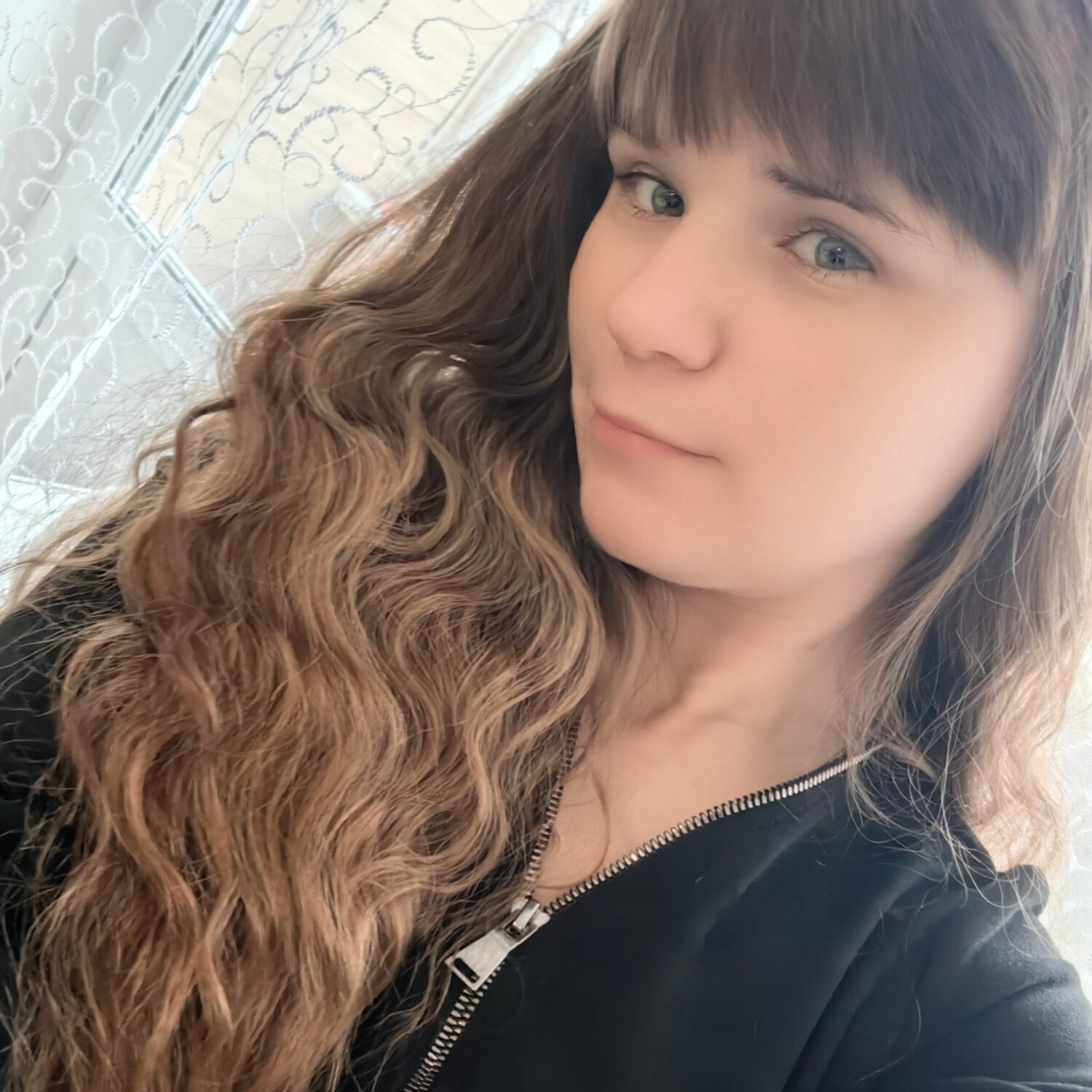 Александра Львова