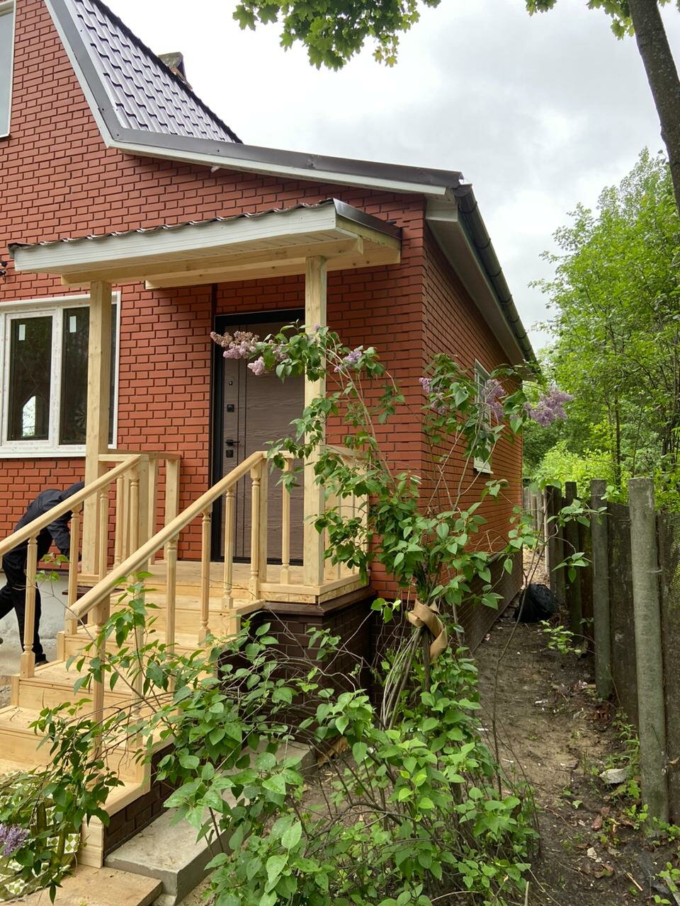 Монтаж фасада из фасадных панелей