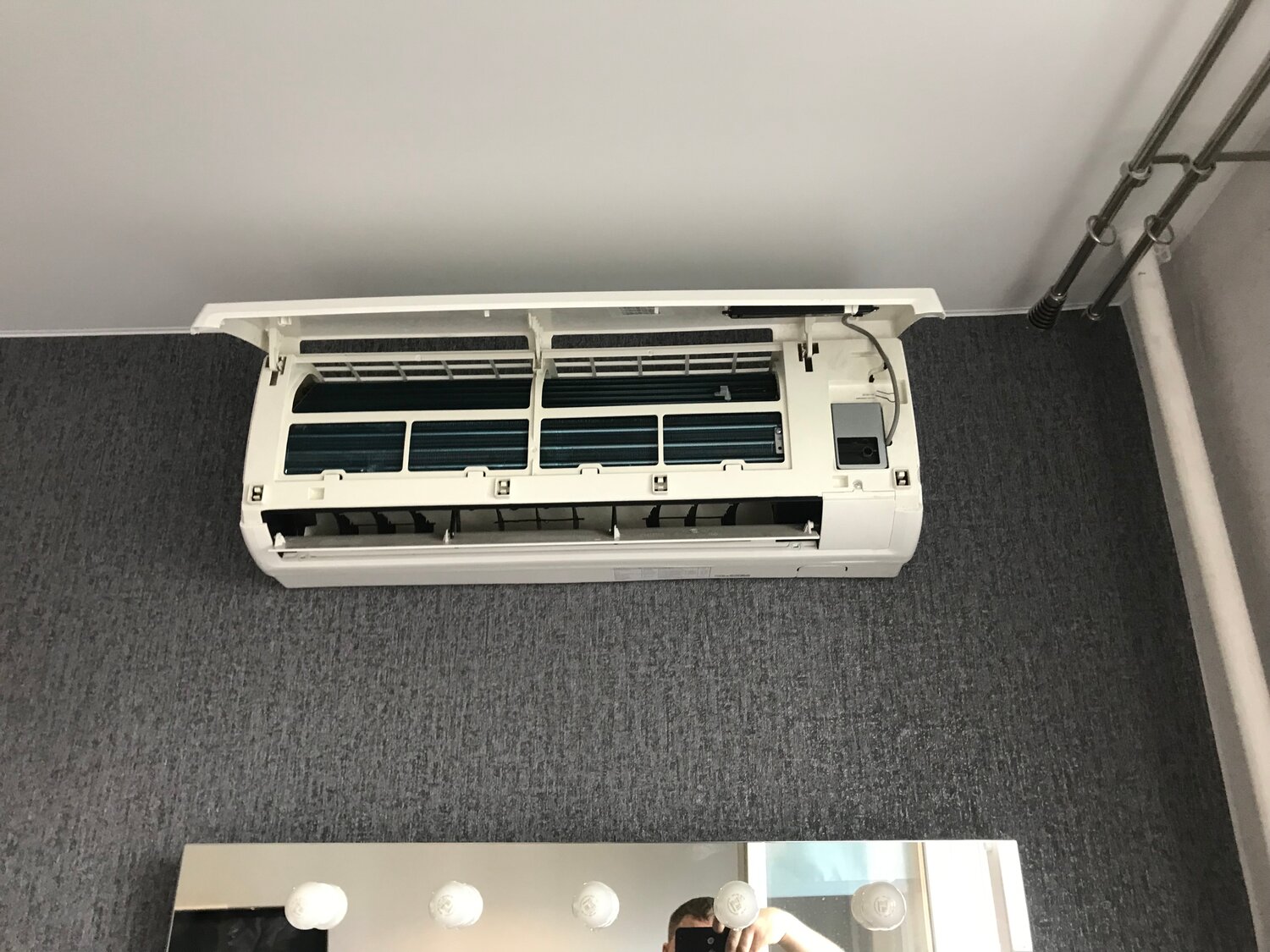 кондиционер, кондиционеры сплит системы, кондиционер сплит, установленный кондиционер, кондиционер mcquay m5wmy10lr