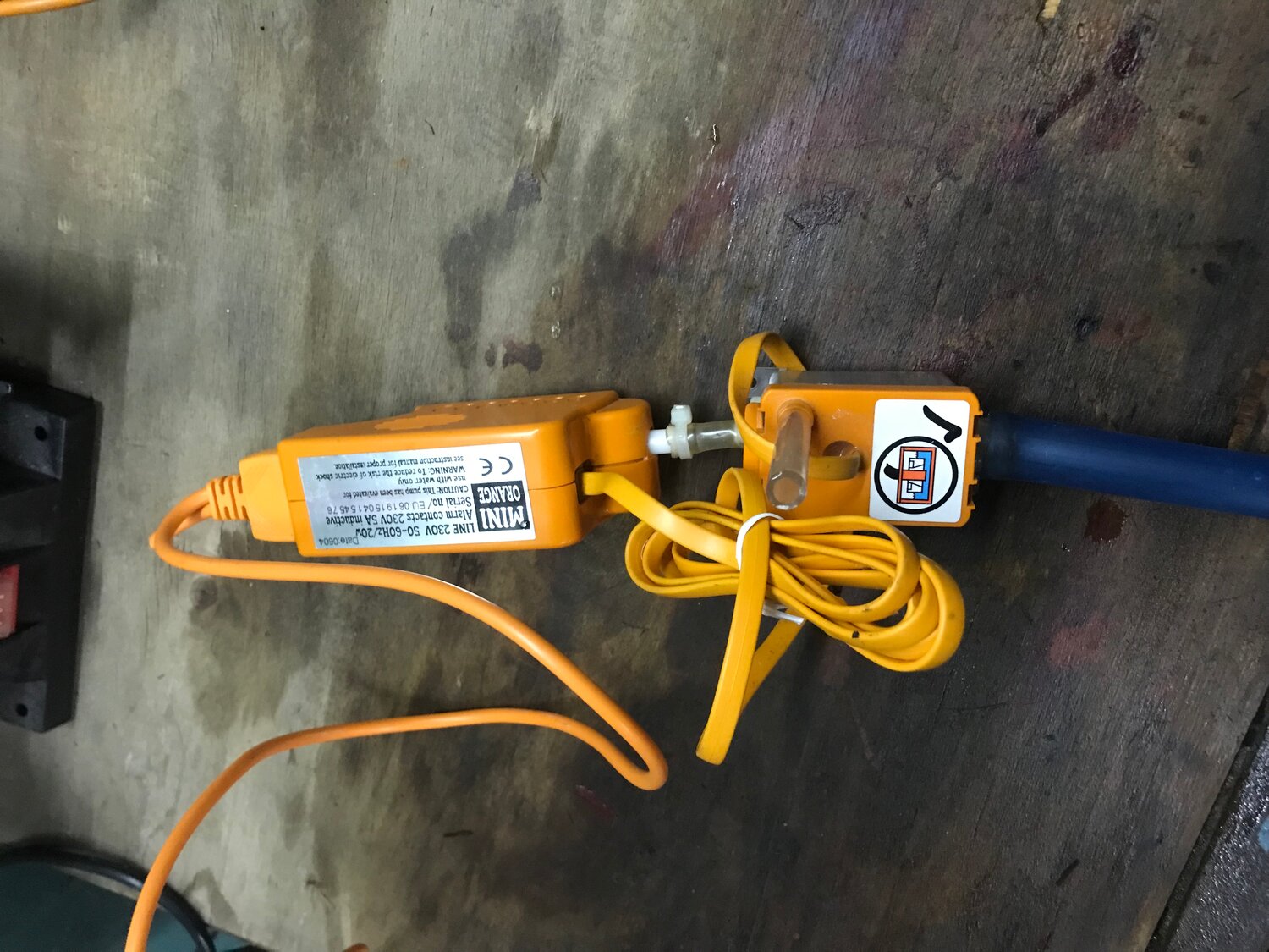 насос дренажный aspen mini orange, помпа дренажная becool, дренажная помпа для кондиционера, дренажный насос для кондиционера