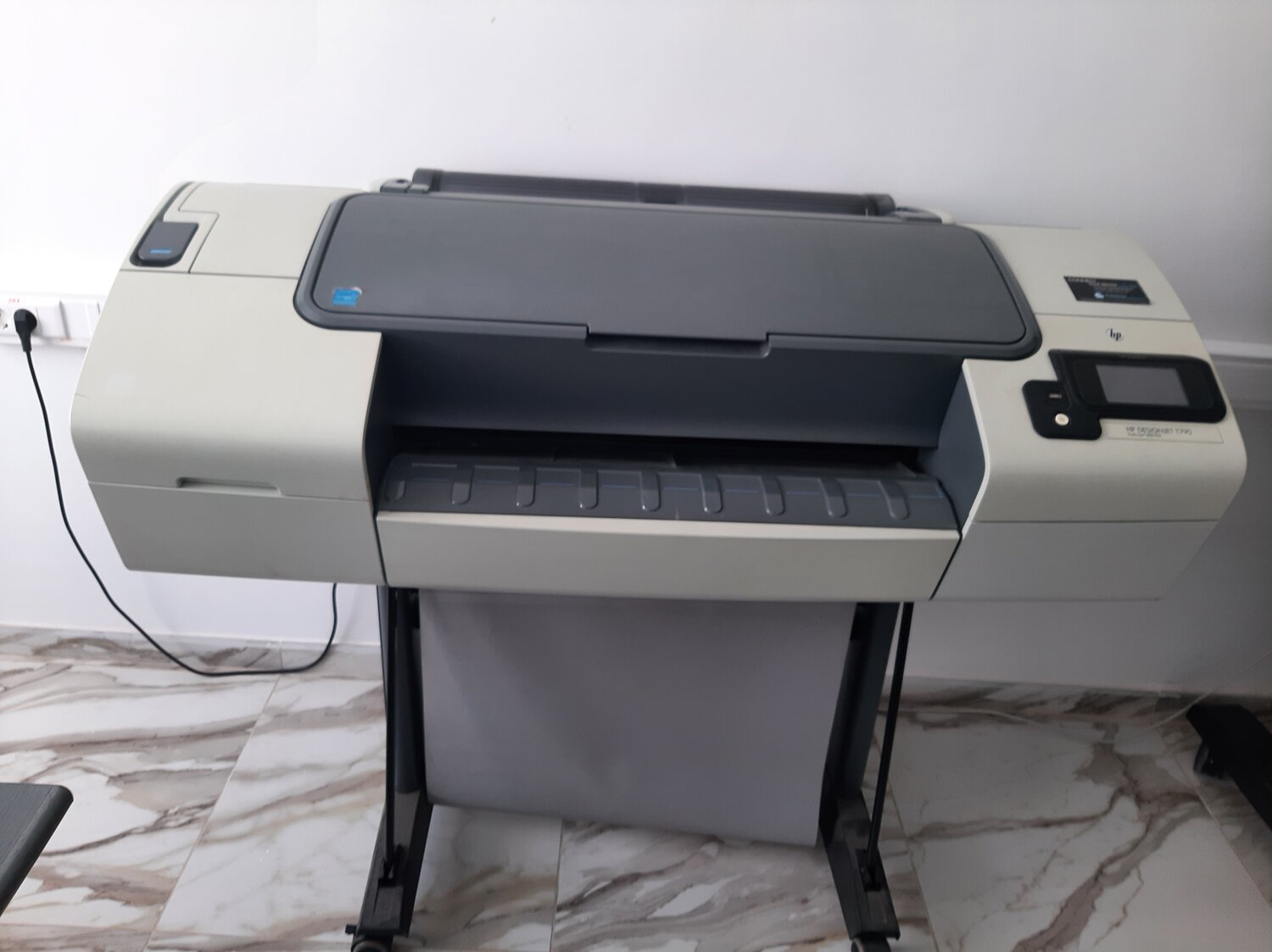 плоттер hp t790, плоттер hp designjet t790, плоттер hp, hp designjet t610, принтер hp