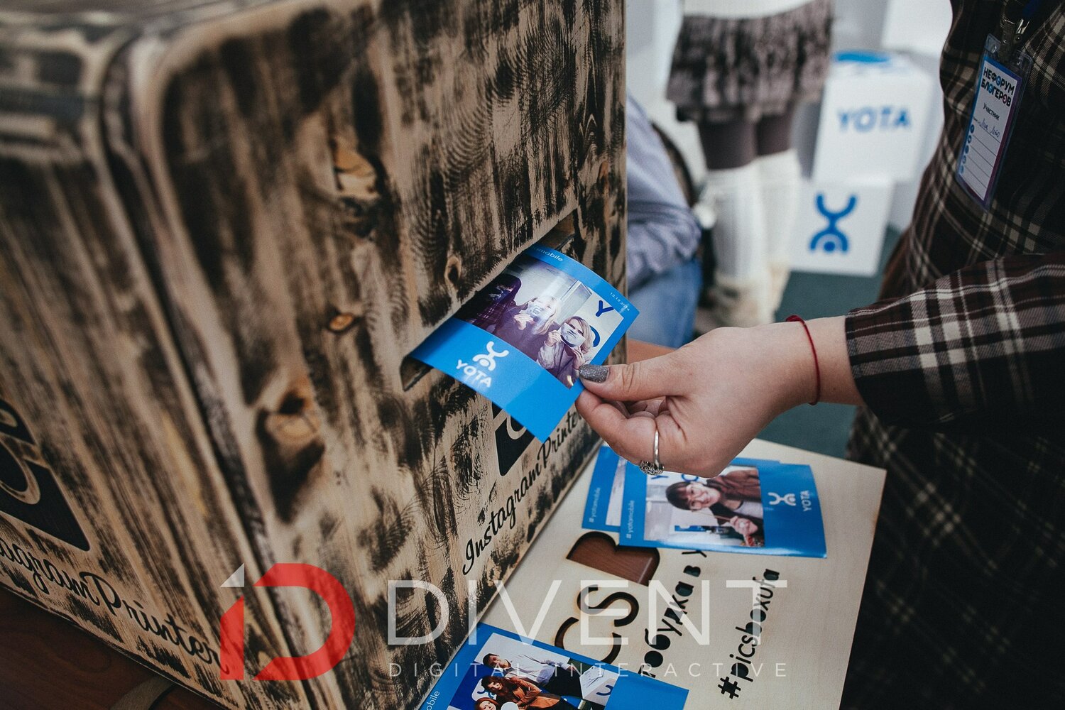 инстапринтер, аренда инстапринтер сои, интерактивные развлечения, фотобудки, фотомагнит фотобудка