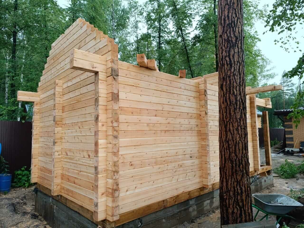 сруб из профилированного бруса, домокомплект из бруса, сруб из бруса, строительство бани из бруса, домокомплект из профилированного бруса