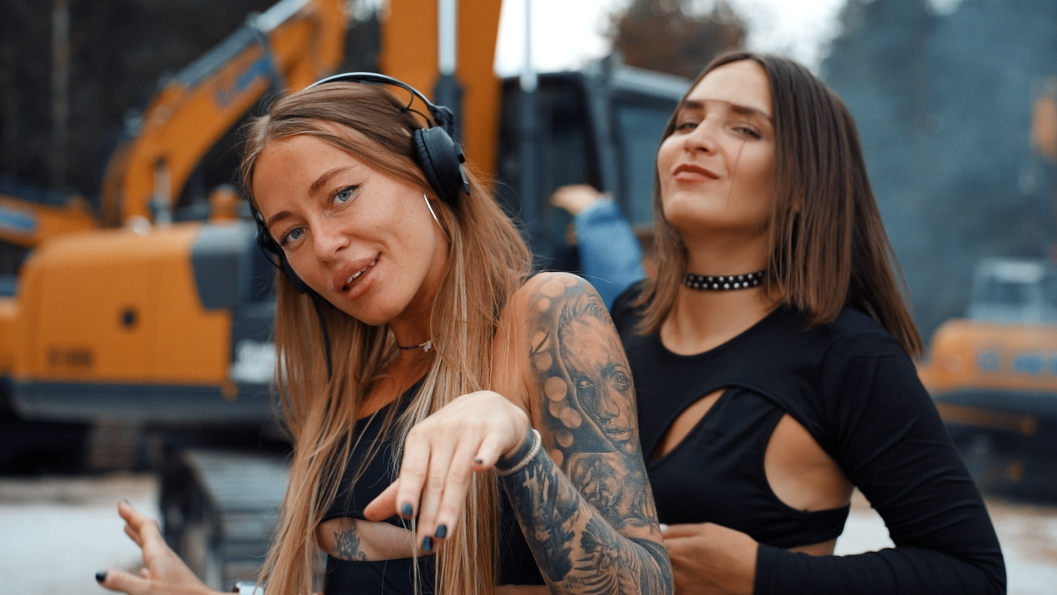 девушка, популярные треки, рита дакота, дакота певица, новинки музыки