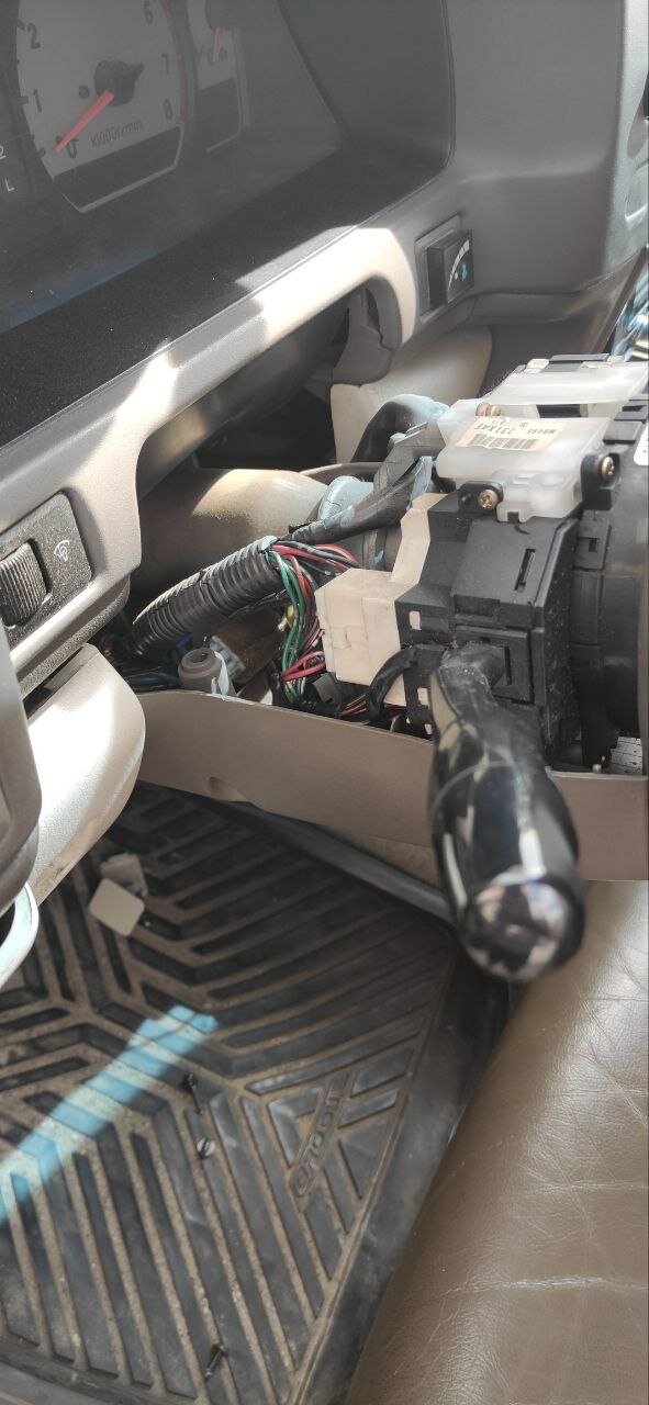 toyota land cruiser prado 90, тойота хайс региус, тойота региус, nissan caravan elgrand, mitsubishi pajero 2