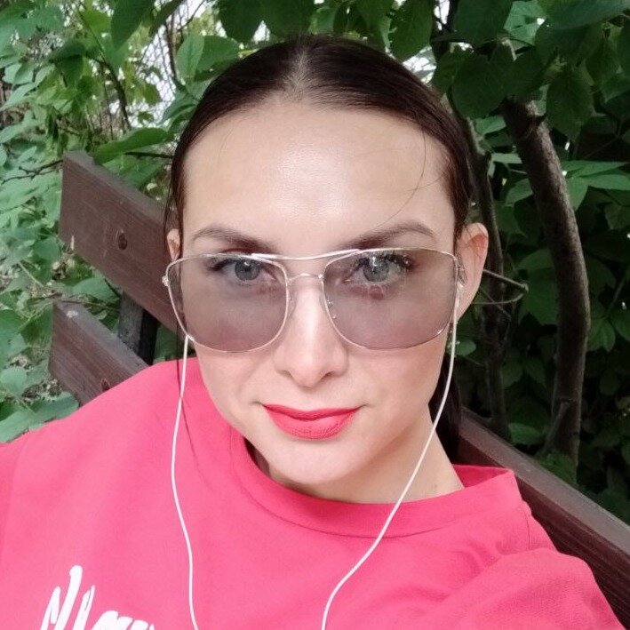 Тома Гарусова