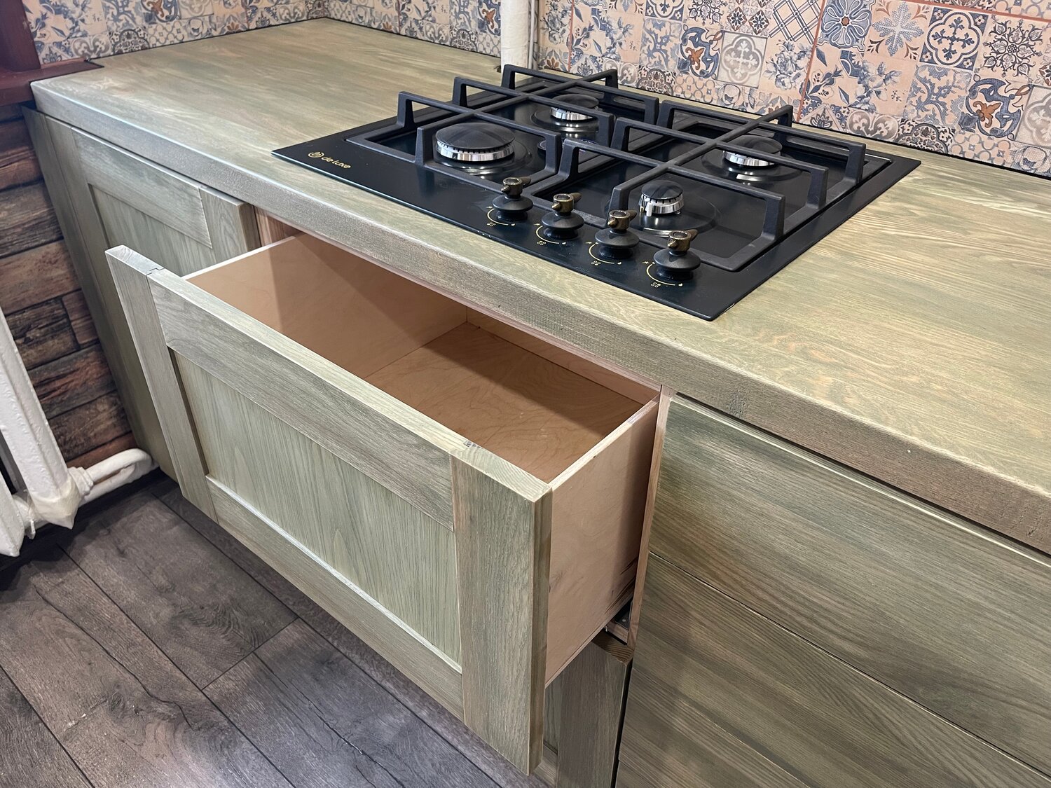 интерьер кухни, кухни, мебель для кухни, фасад кухни, кухня кантри