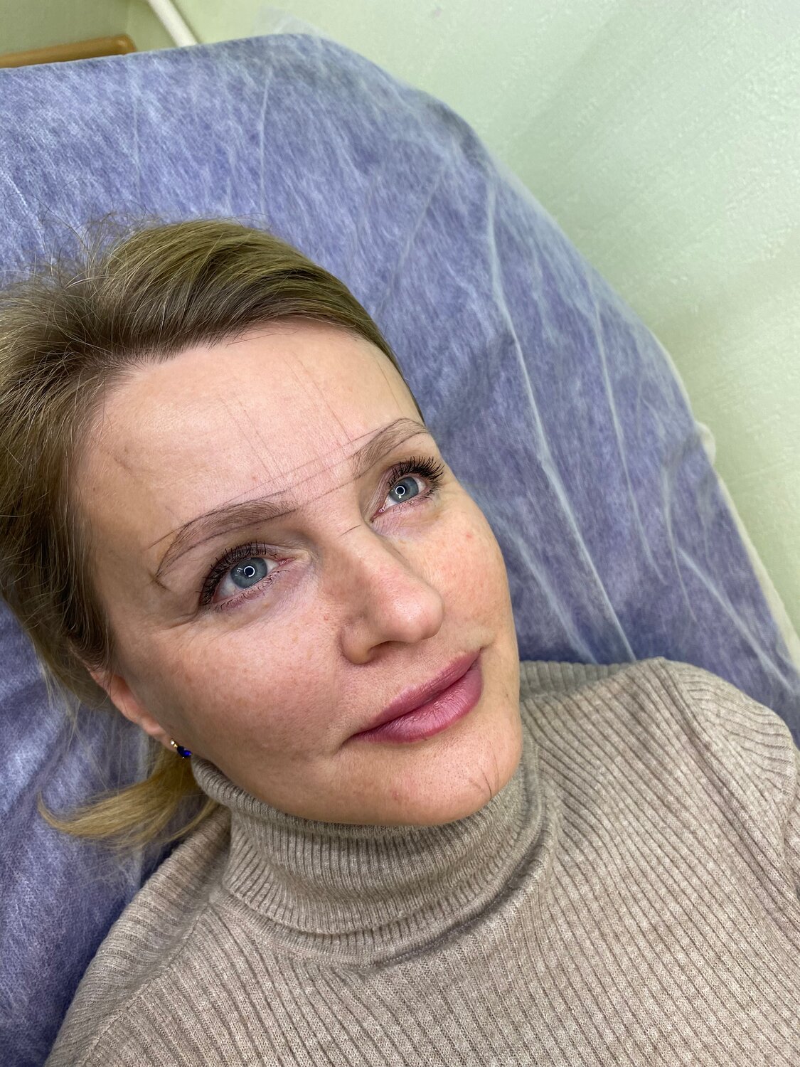 девушка, человек, женщина, макияж бровей, макияж