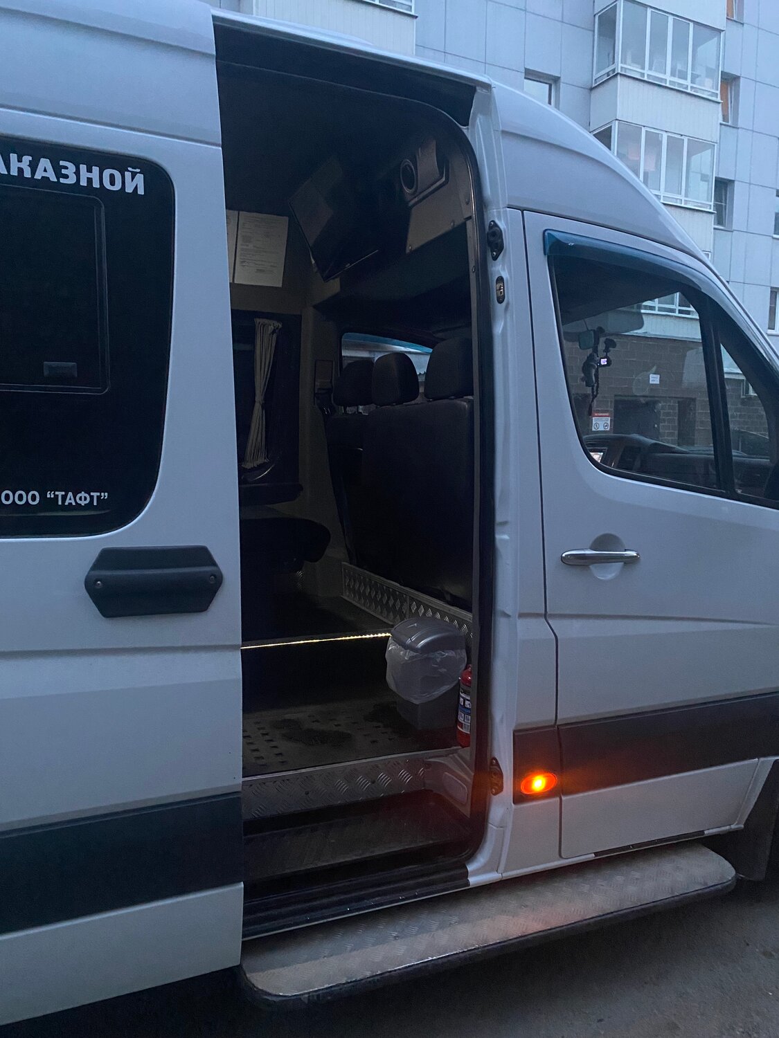mercedes-benz sprinter, микроавтобус мерседес спринтер, микроавтобус мерседес, микроавтобус мерседес бенц, мерседес спринтер автодом