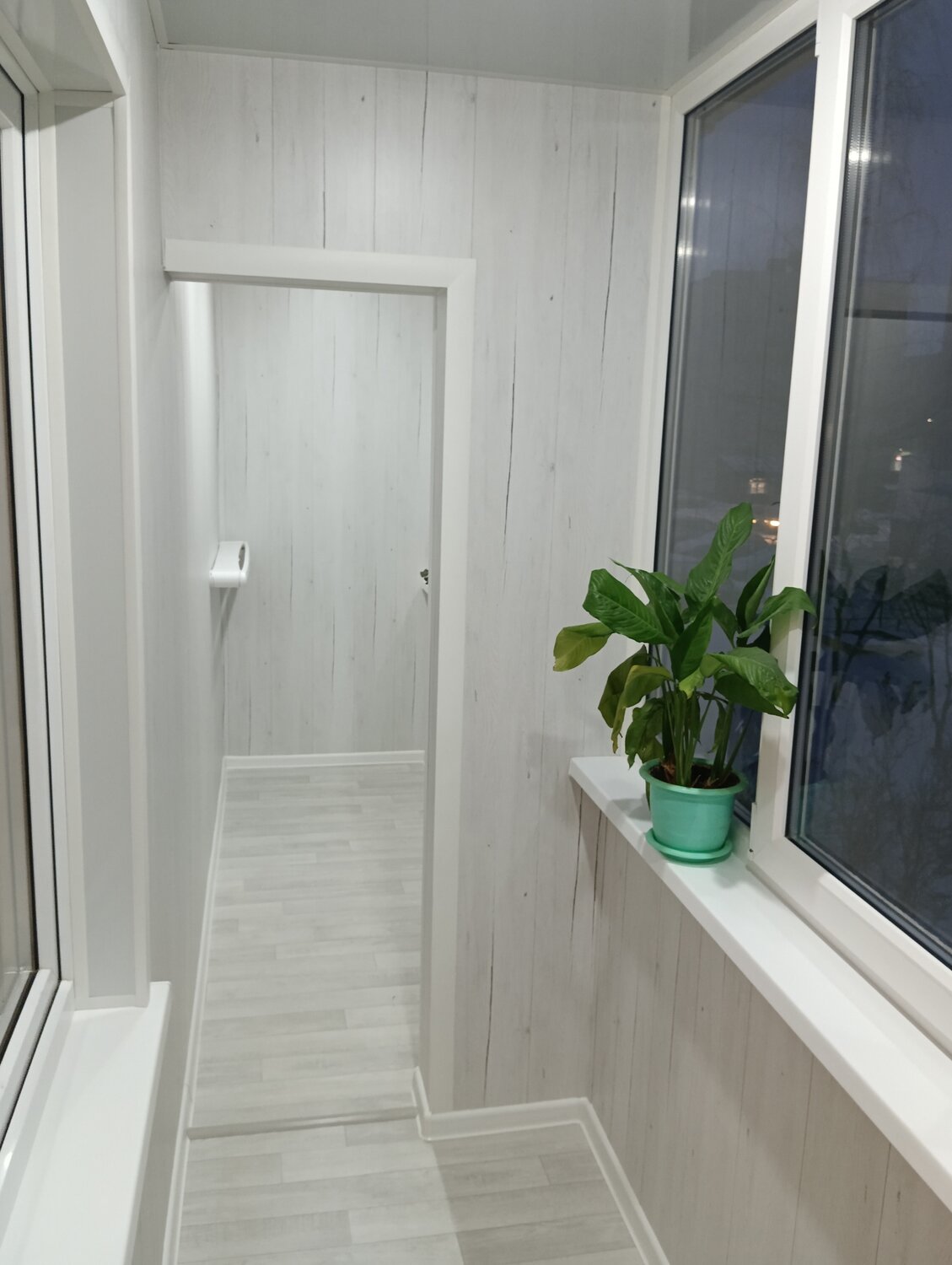 балкон отделка, отделка балконов и лоджий, лоджия отделка, варианты отделки балкона, внутренняя отделка балкона