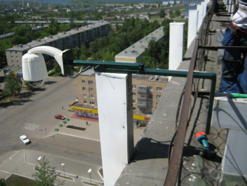 сушилка для белья за окном, на крыше, сушилка для белья на балкон наружная, сушилка для белья уличная на балкон, сушилка для белья на балкон