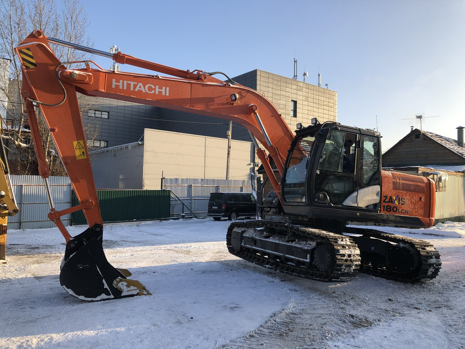 экскаватор hitachi, хитачи 180 гусеничный, хитачи 180, экскаватор hitachi zx 330, экскаватор хитачи