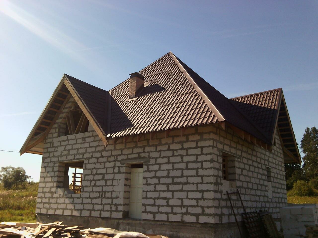 Строительство домов и коттеджей в Подольске: 120 строителей