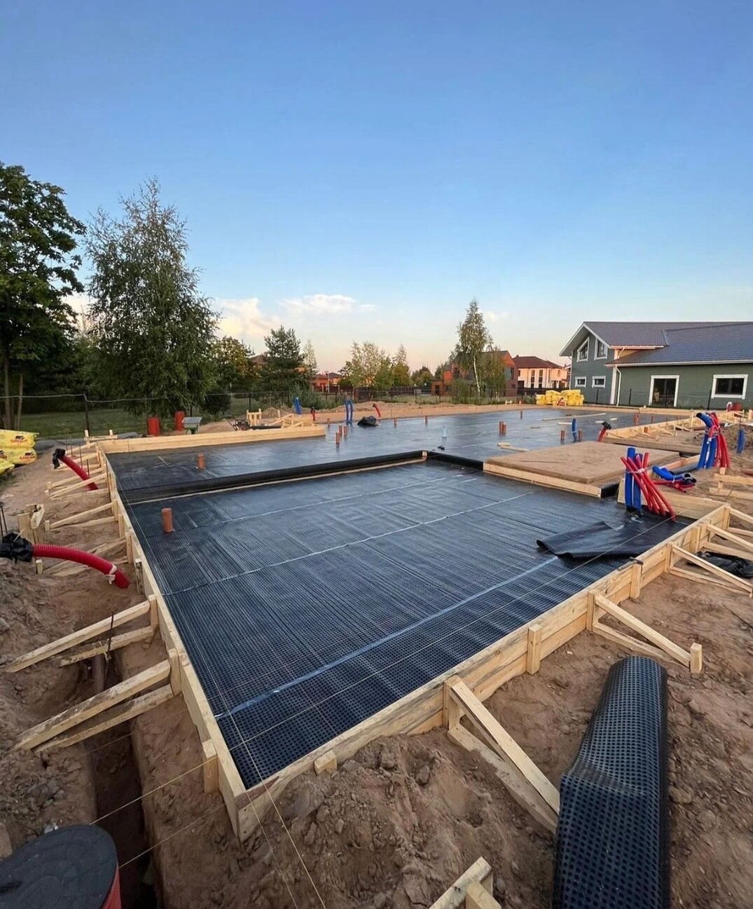 фл под монолитный фундамент 250, монолитный фундамент, монолитная фундаментная плита 200 мм, фундаментная плита 300 мм, фундамент под дом