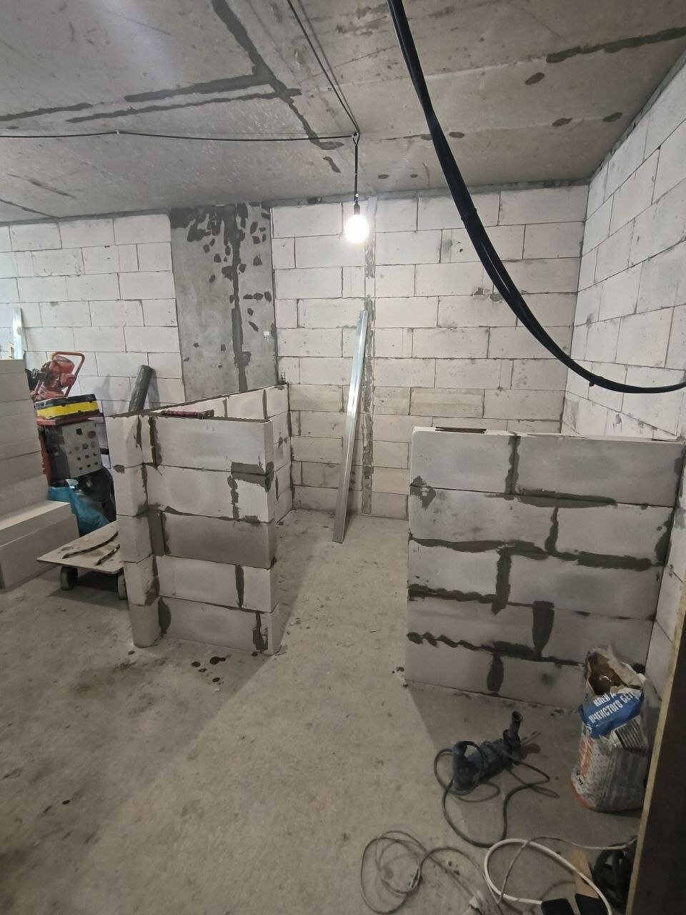 перегородки из газобетона, перегородка из пеноблоков, кладка пеноблока, перегородки из газобетонных блоков, кладка газобетонных блоков