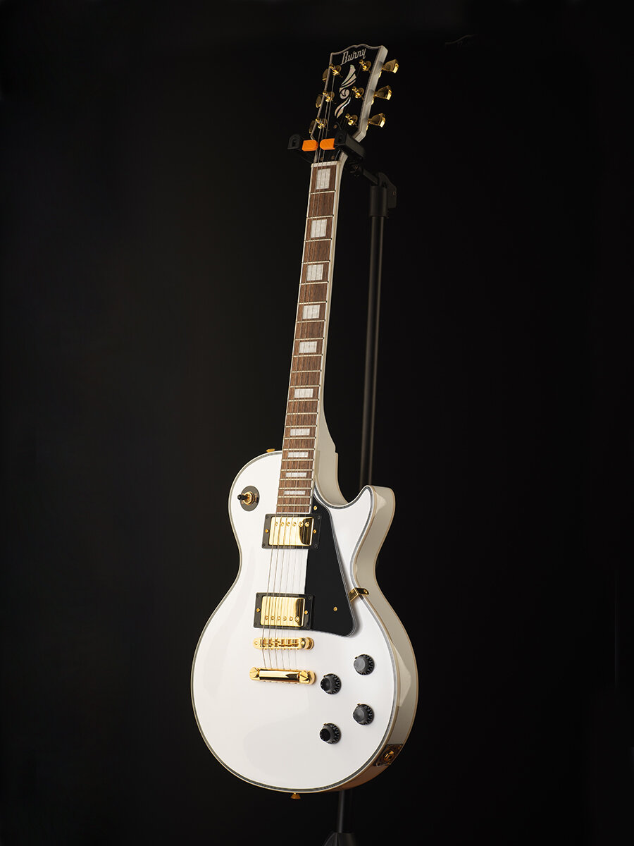 gibson les paul custom, электрогитара белая, бас гитара белая, электрогитара epiphone, epiphone les paul custom alpine white