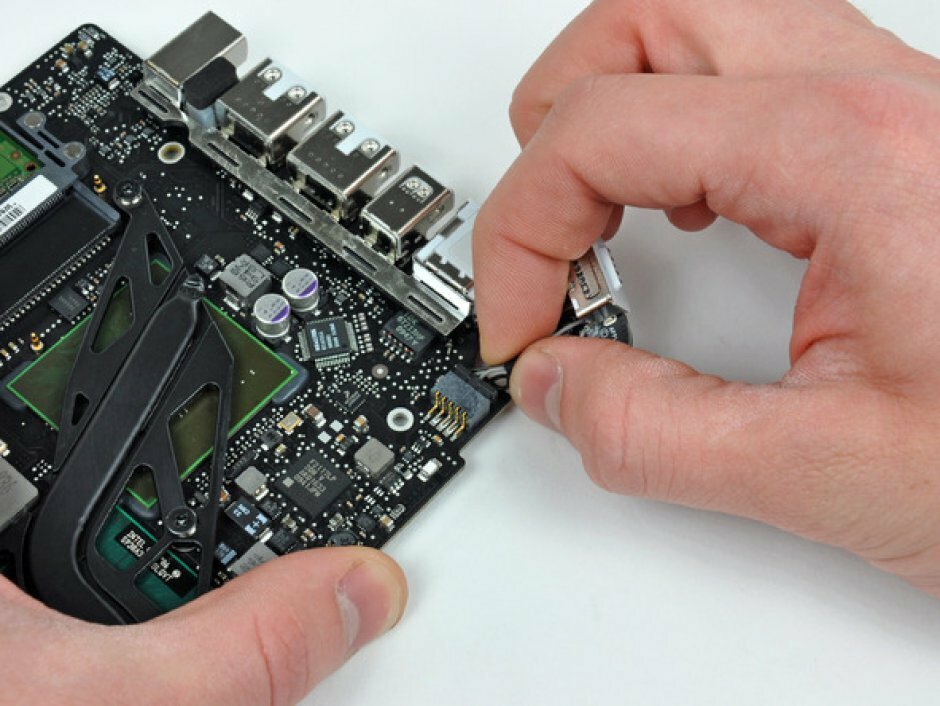 macbook a1342 разъемы, видеочип macbook pro 2011, плата ноутбука, macbook pro a1278 микрофон, схема платы macbook pro 13 2009