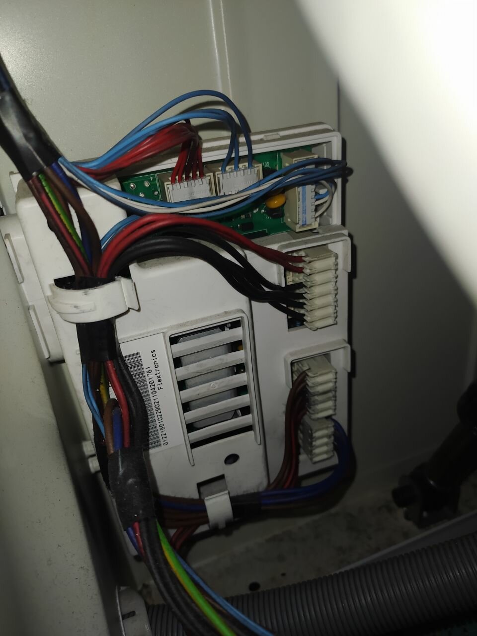 блок управления стиральной машиной indesit, модуль стиральной машины, модуль управления стиральной машиной, модуль управления для стиральной машины candy, модуль стиральной машины indesit w 101
