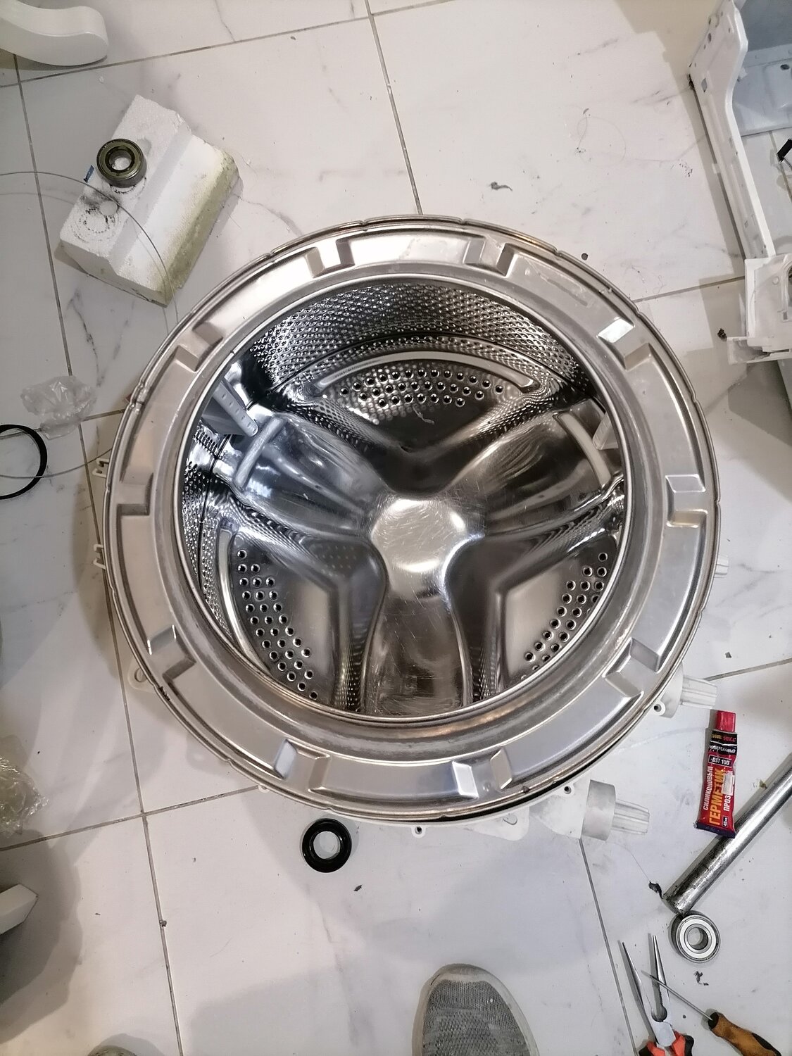 бак стиральной машины, бак для стиральной машины indesit, бак стиральной машины аристон, стиральная машина барабан, бак стиральной машины индезит