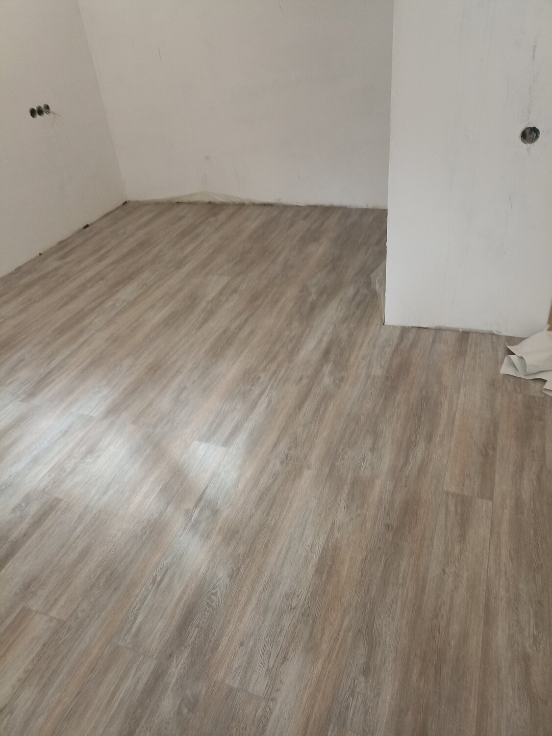 ламинат, плитка пвх, паркетная доска, ламинат в квартире, линолеум