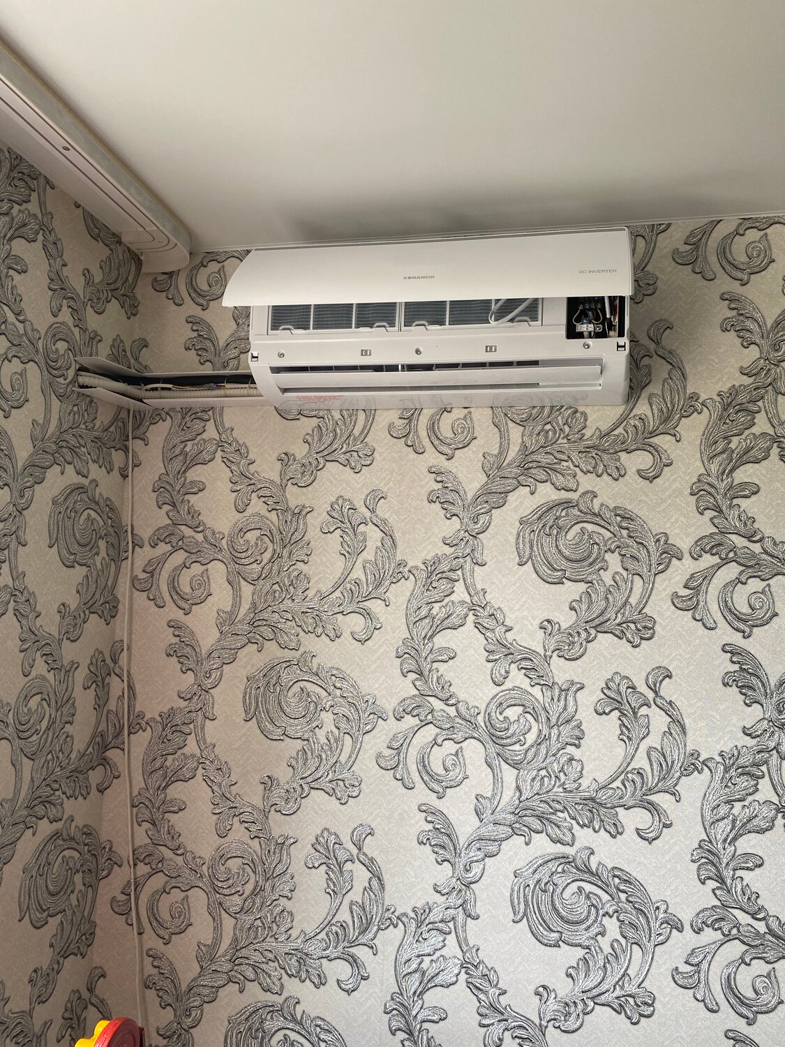 монтаж кондиционера, установленный кондиционер, кондиционер, внутренний блок кондиционера, кондиционер сплит