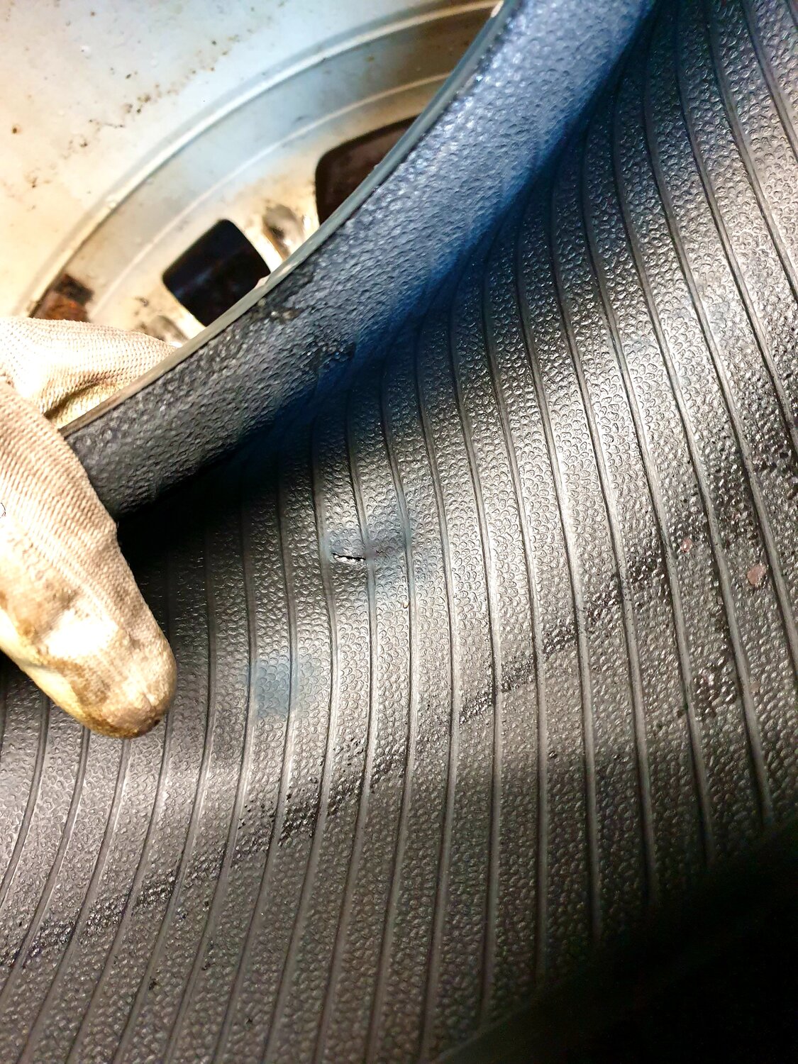 Выездной шиномонтаж в Санкт-Петербурге - Выездной шиномонтаж - Ремонт ...