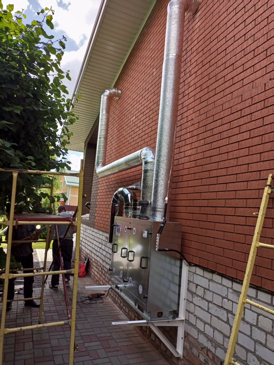 дымоход для котла, дымоход для газового котла, установка дымохода, дымоход, наружный дымоход