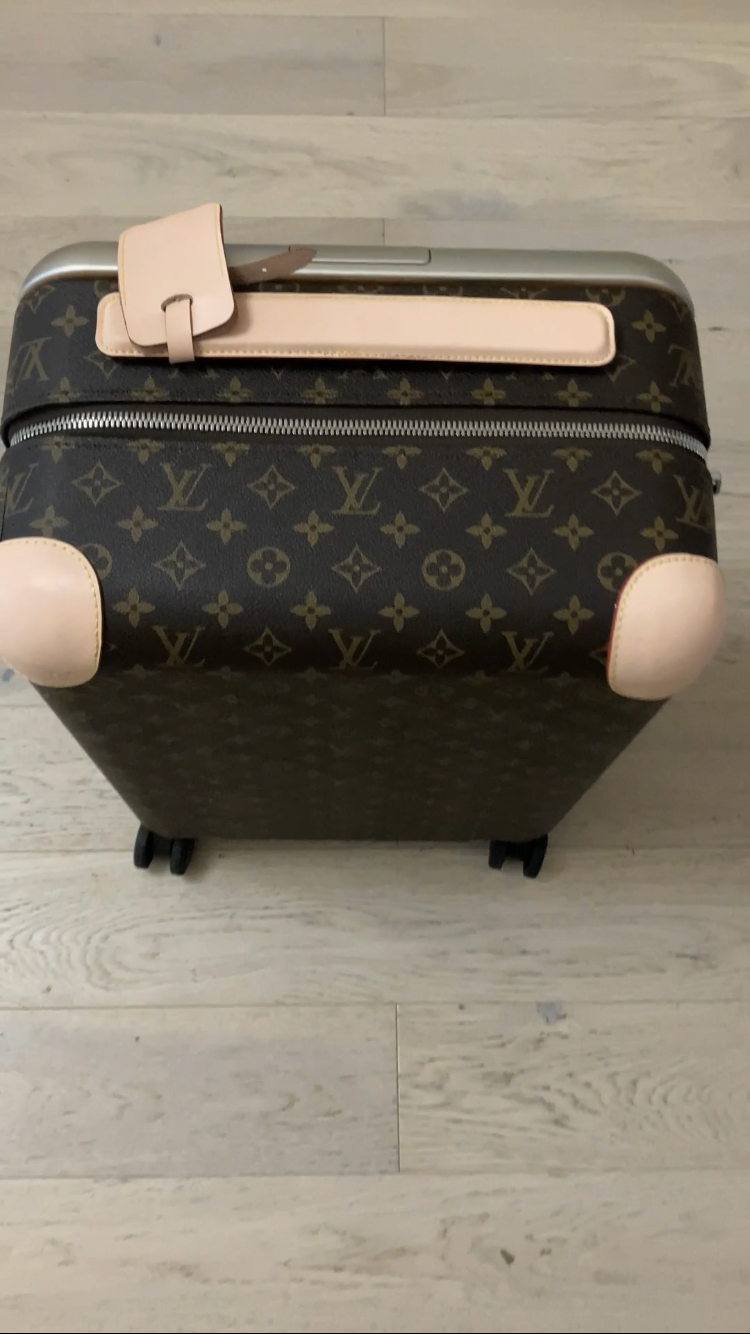 чемодан луи виттон, чемодан louis vuitton horizon 55, чемодан от луи виттон, чемодан большой, чемодан louis vuitton