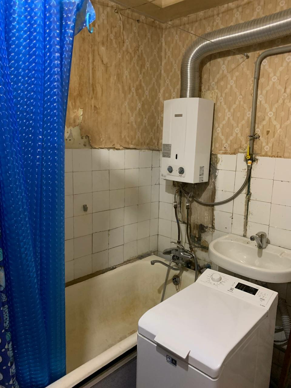 квартира, газовая колонка в квартире, газовая колонка в ванной, газовая колонка, правила установки газовой колонки