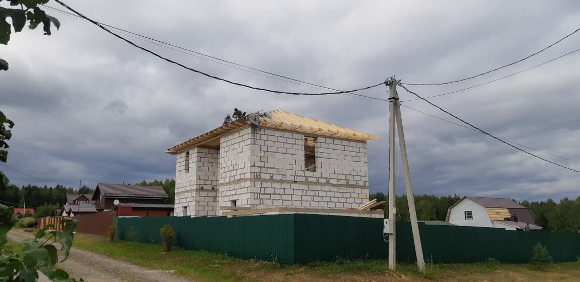 дом из пеноблоков, строительство домов из газобетона, строительство домов из пеноблоков, дом из газобетона, фронтон из газоблока