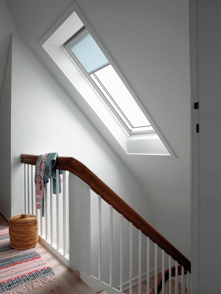 мансардные окна, велюкс мансардные окна, мансардные окна velux, окна велюкс, плиссе на мансардные окна
