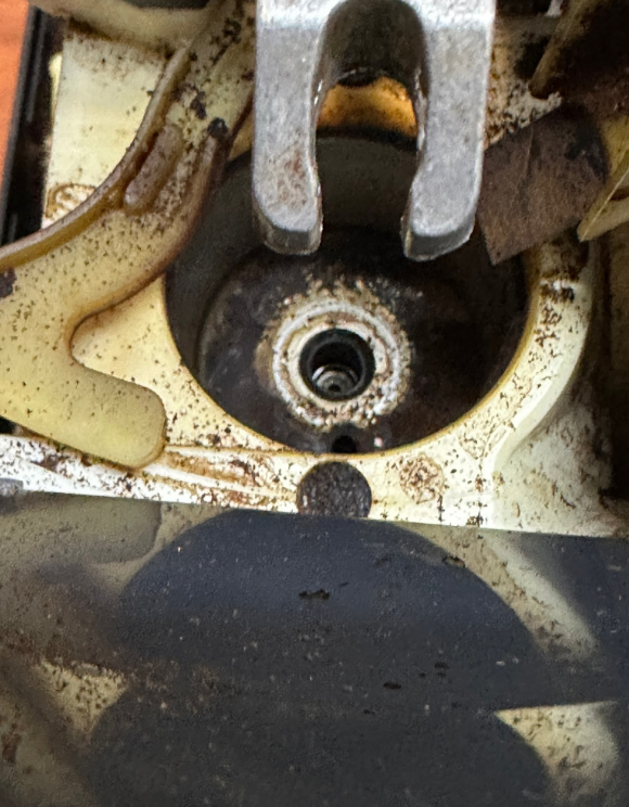 карбюратор бензопилы, поплавок карбюратора, карбюратор мотоцикла, деталь, ремонт бензопил