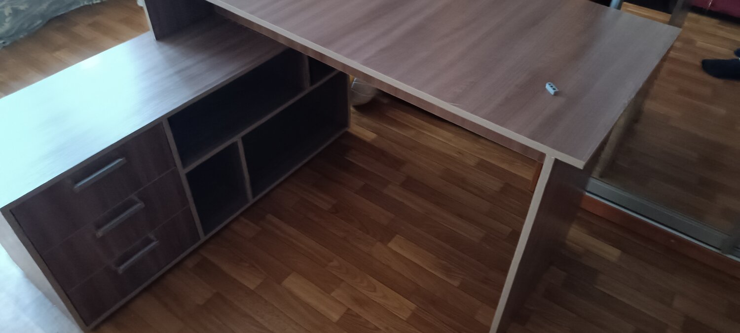 мебель, стол, офисная мебель, офисная мебель бу, письменный стол