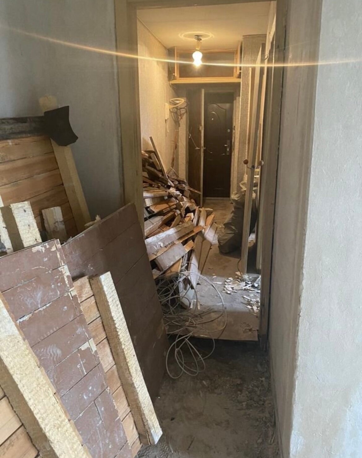 квартира, кладовка в хрущевке, квартира в хрущевке, мебель, взрыв в квартире