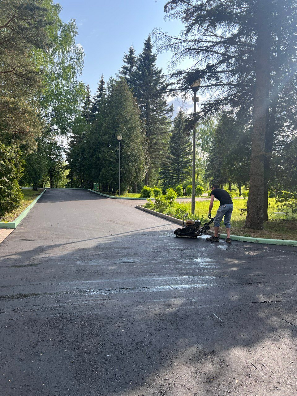 парк, дорога, укладка асфальта, асфальт, тротуар