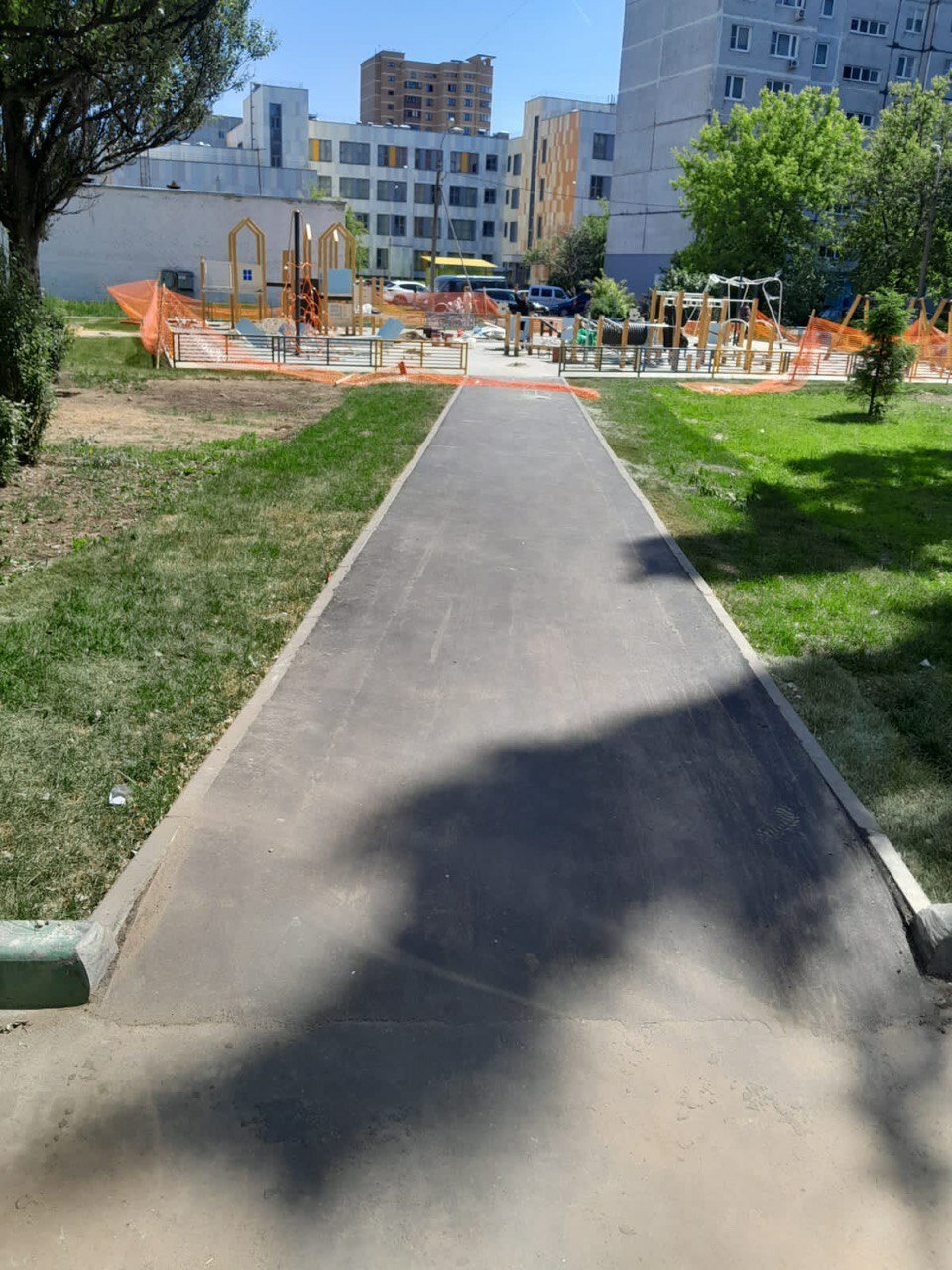 двор, тротуар, дворовая территория, улица, благоустройство двора