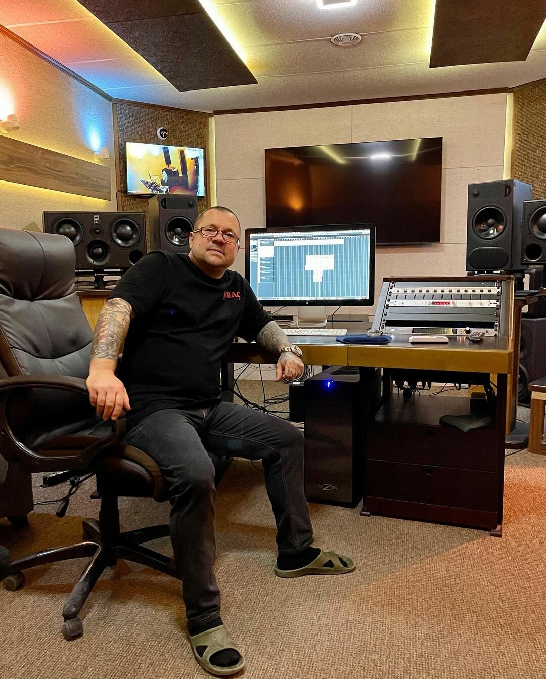 дизайн студии звукозаписи, студия звукозаписи, мужчина, recording studio, человек