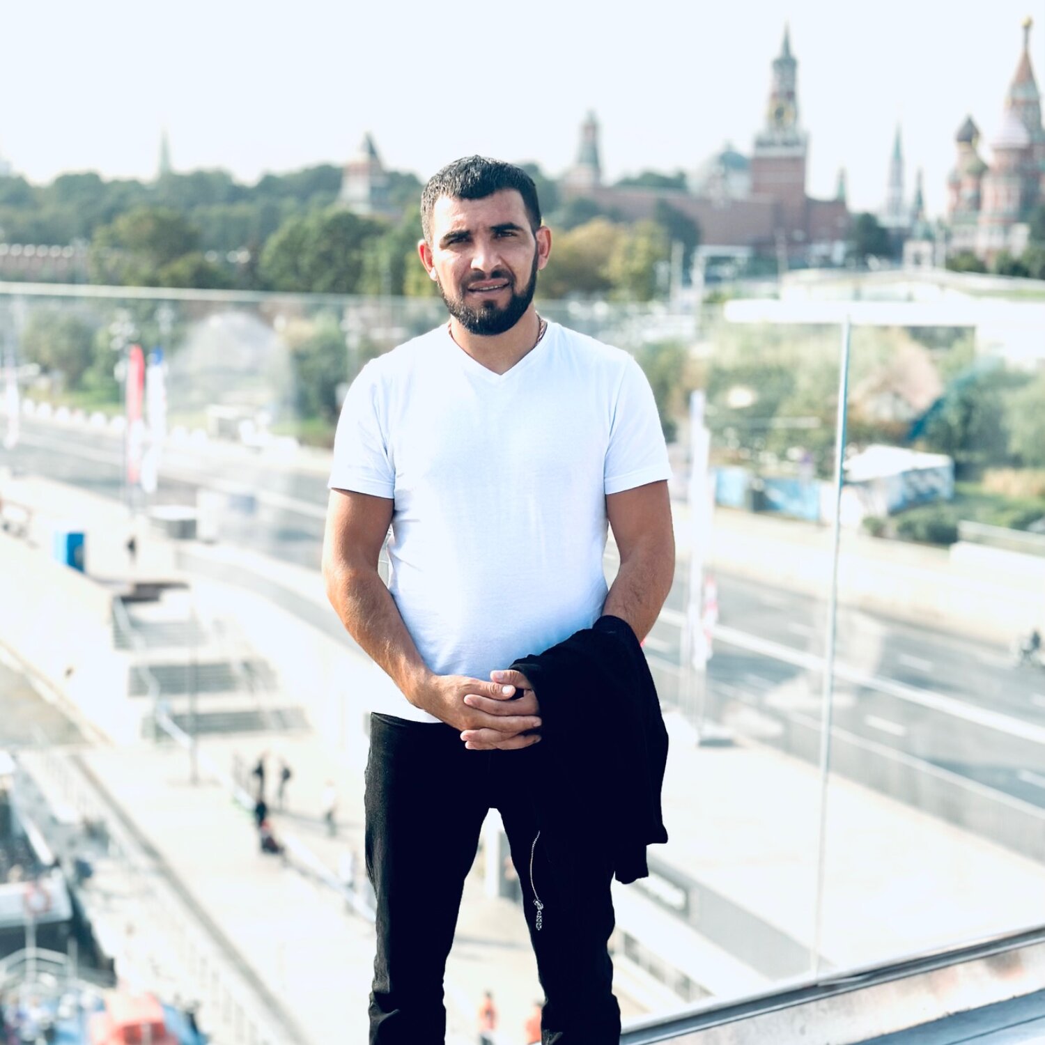 Андраник Х.