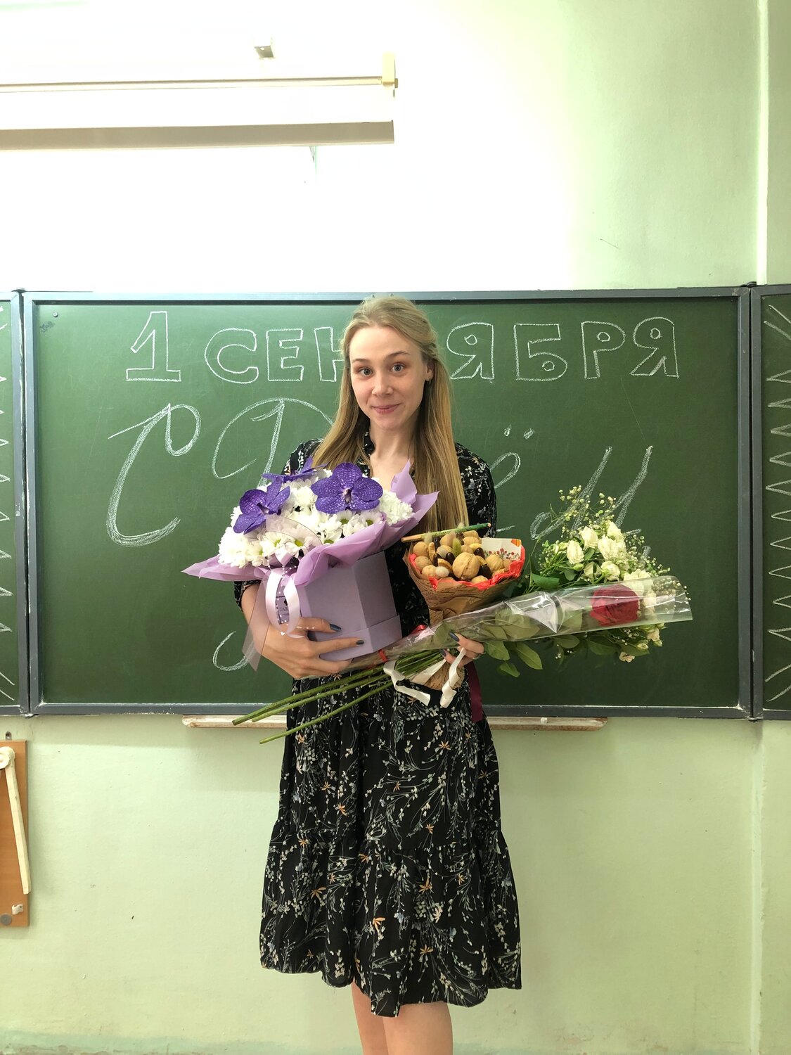 любовь викторовна, в школе, учитель, учитель русского, молодая учительница