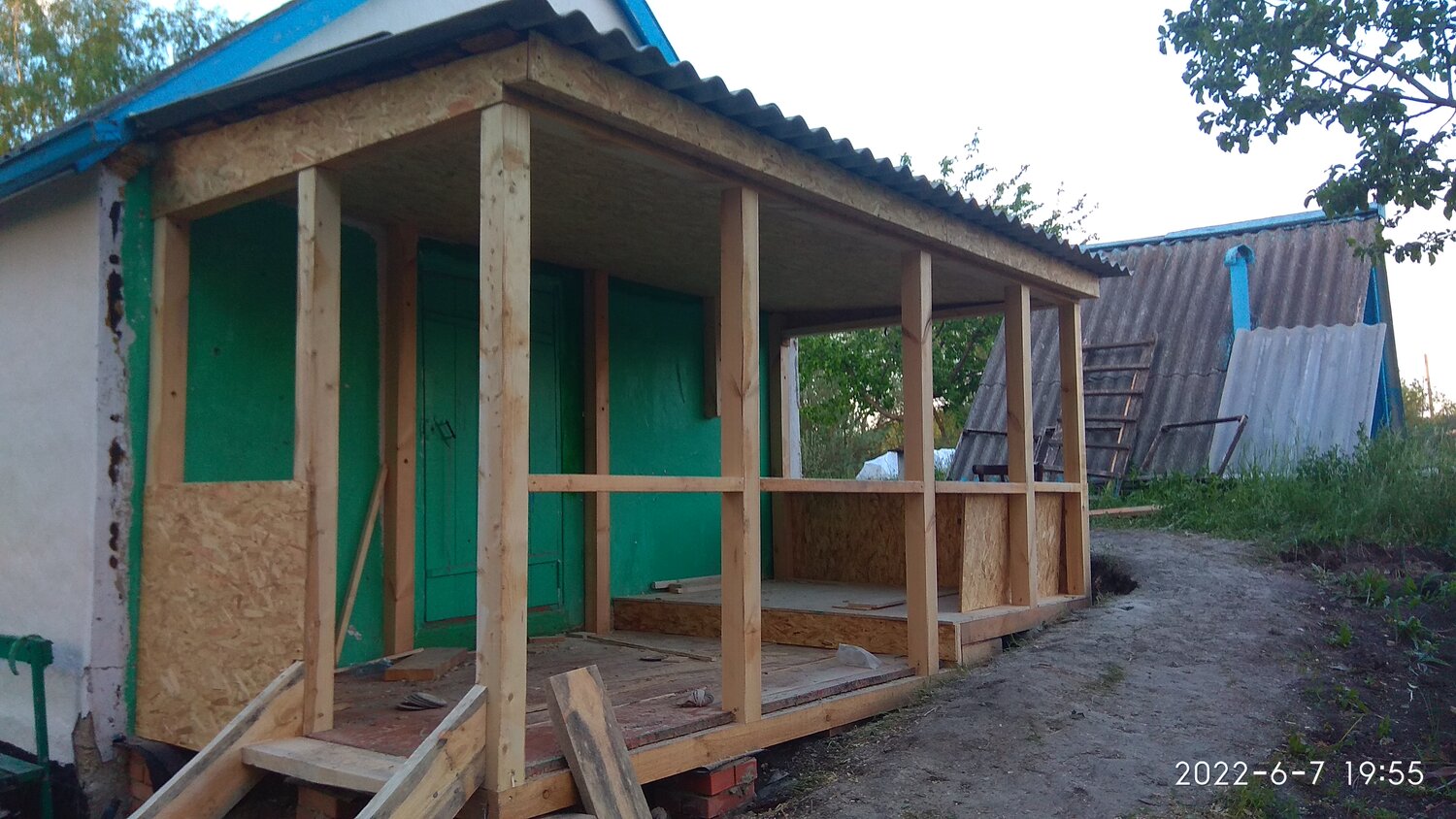 строительство веранды, пристрой веранды к дачному дому, постройка веранды, пристроить веранду, каркас веранды