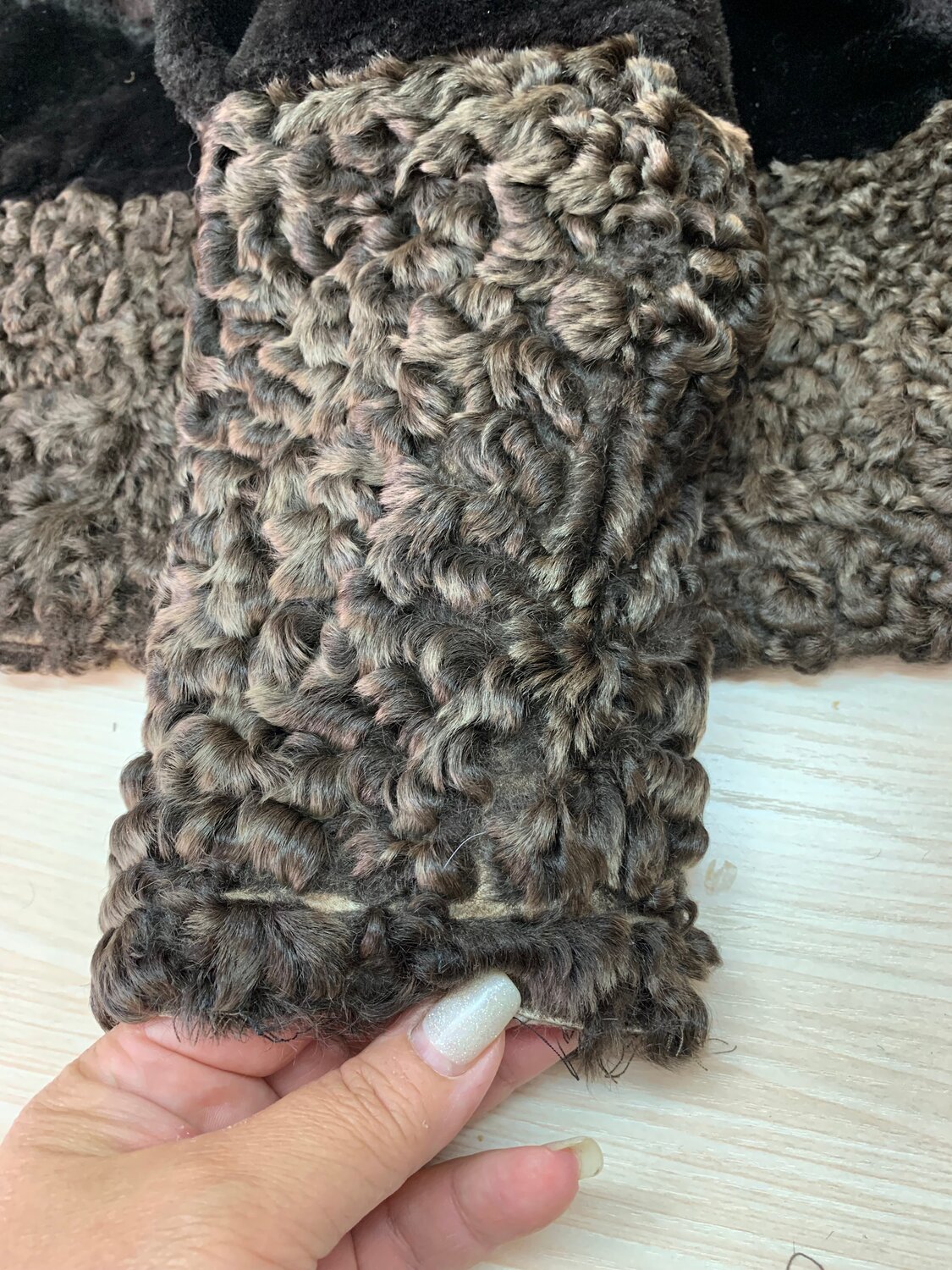 буклированная пряжа, шерсть, меховая ткань, каракуль шуба, мех каракуль