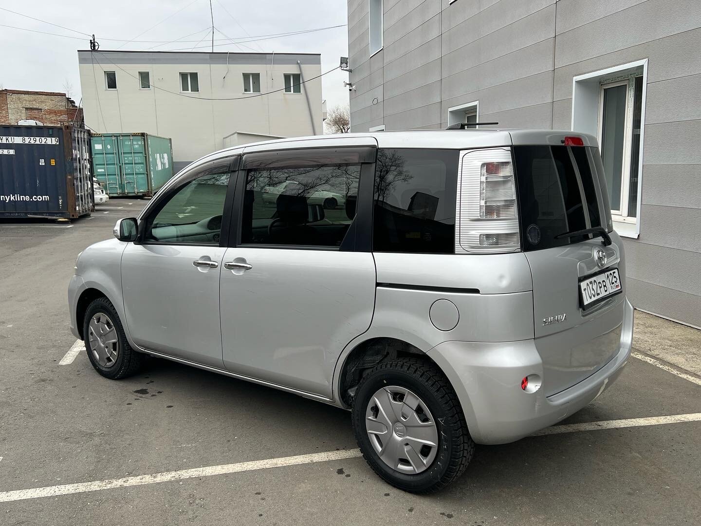 toyota sienta, toyota, тойота бб, автомобиль дайхатсу, Toyota Sienta