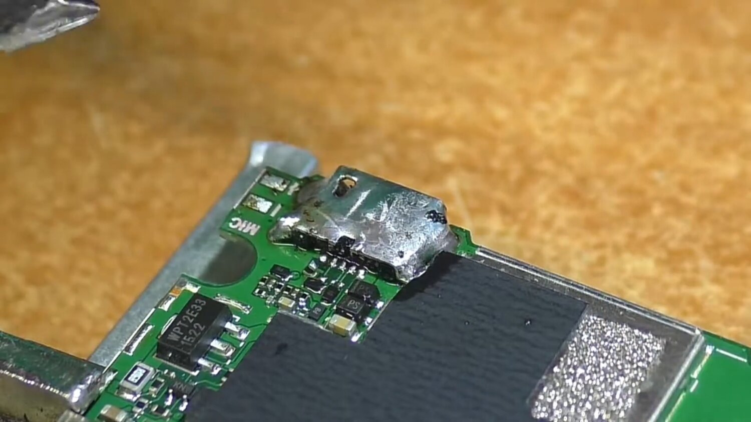 гнездо зарядки, micro usb разъем, микро usb, микро юсб, micro usb