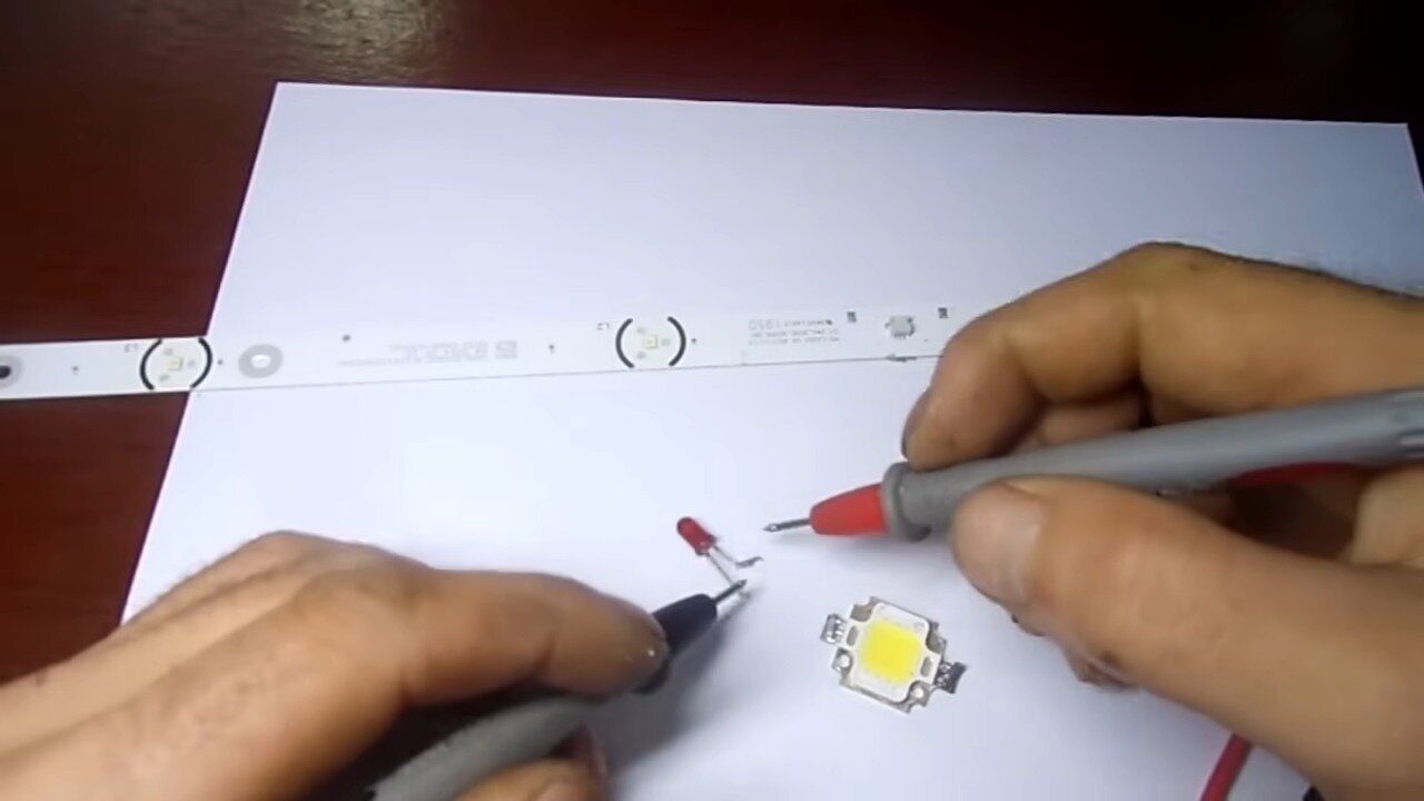 светодиодные светильники, монтаж светодиодной ленты, коннектор для светодиодной ленты, соединение светодиодной ленты, подключение светодиодной ленты